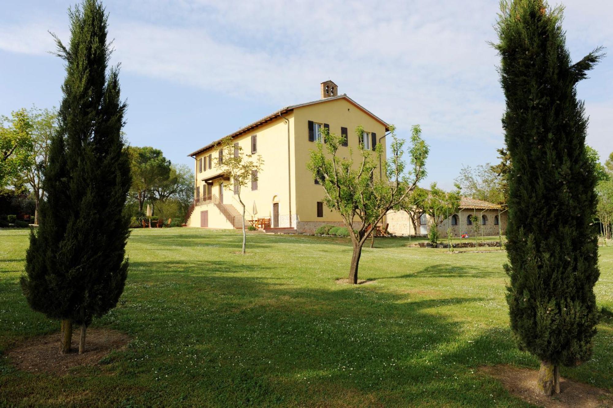 Fattoria Agriturismo Nerbona Casole d'Elsa Exterior photo